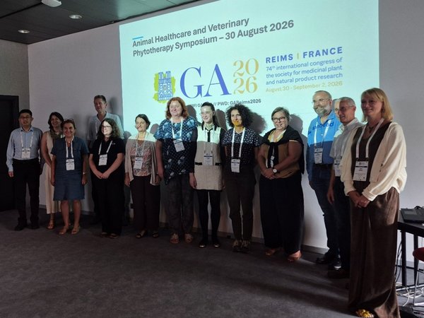 Group photo of the presenters.